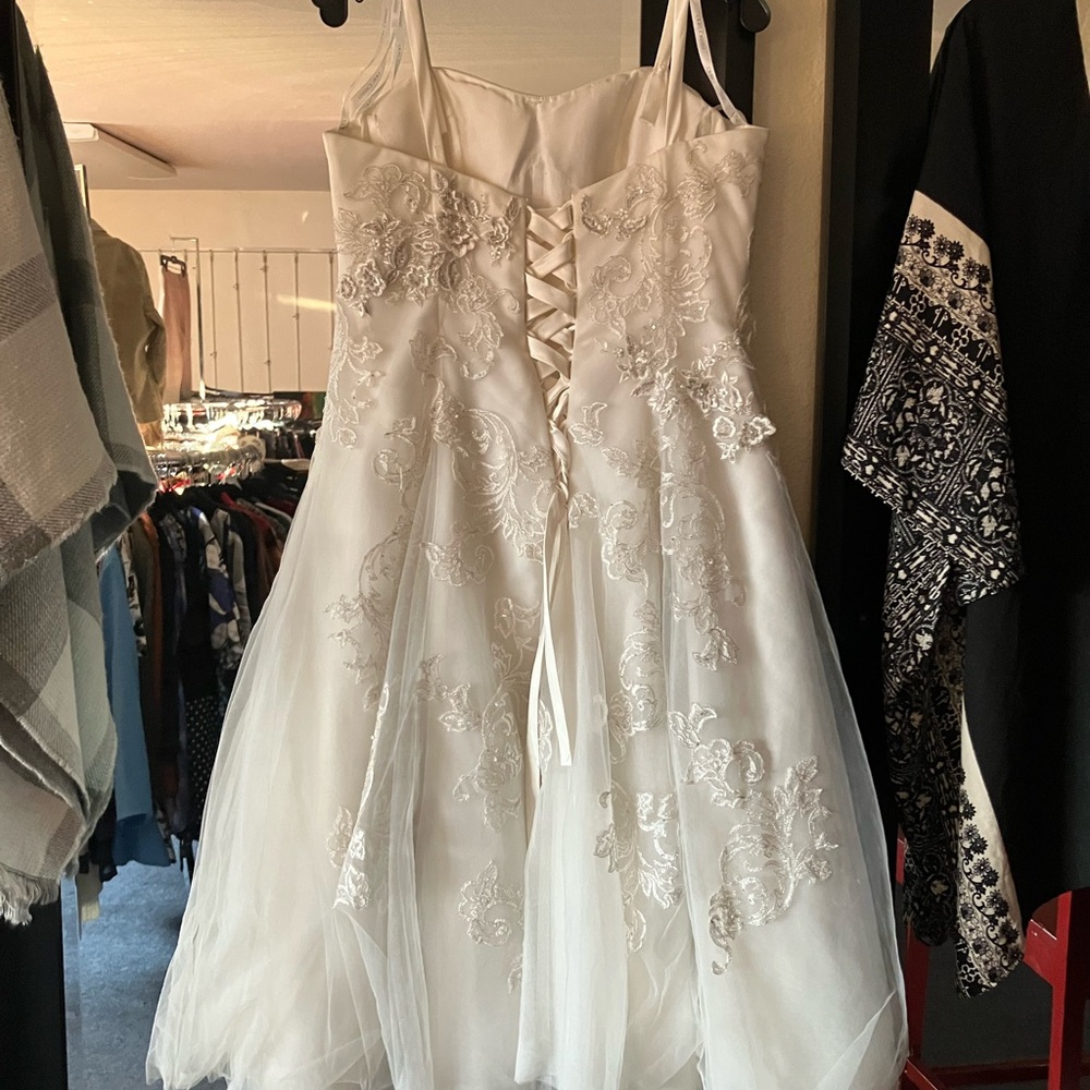 Elegant White Lace Kids Dress